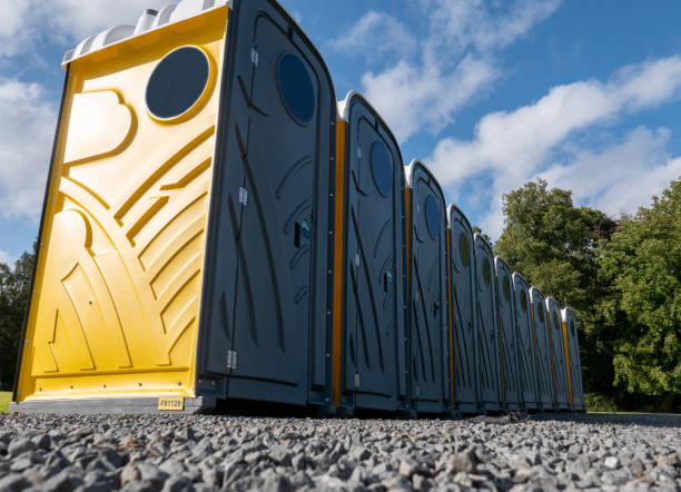 Types of Portable Toilets We Offer in St Petersburg, FL